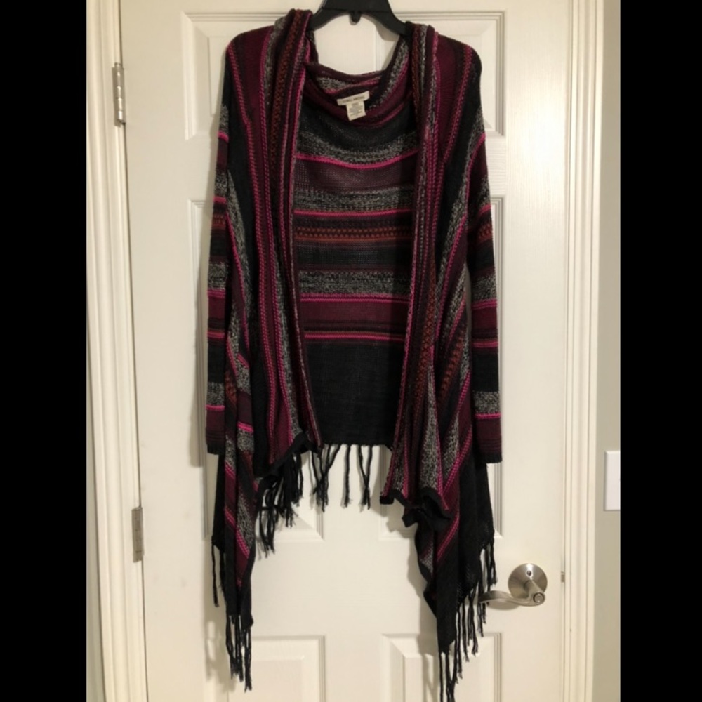 ✨Billabong cardigan sweater✨